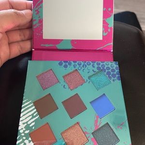 Eye shadow Palette